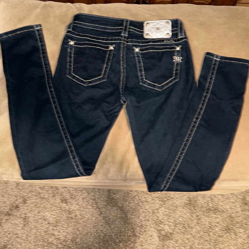 Miss Me Mid-Rise/Skinny jeans